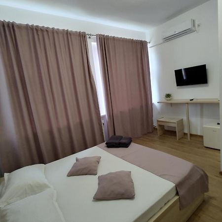 Puzzle Magic Bed and Breakfast Piteşti Eksteriør billede